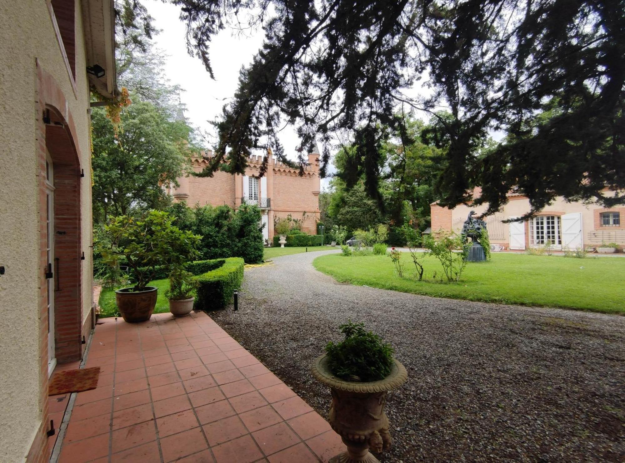 Chateau De Pys Guest House Latrape Extérieur photo